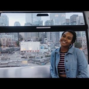 Meet your Posher, Kiana